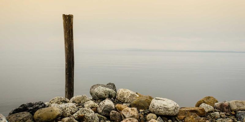 征服北非之巅：摩洛哥阿特拉斯山脉徒步全攻略，图卜卡勒峰攀登与柏柏尔村庄住宿体验