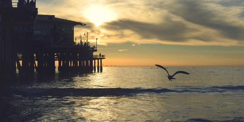 摩洛哥拉巴特深度文化之旅：探访乌达雅堡、哈桑塔与现代艺术博物馆的完整攻略