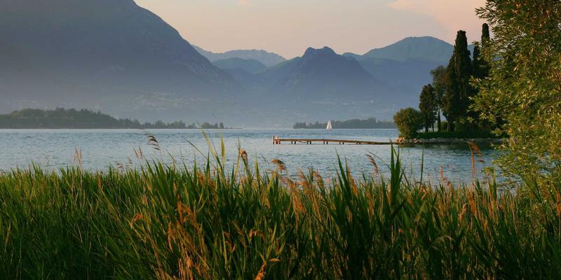 摩洛哥旅游攻略:从红色之城马拉喀什到蓝色秘境舍夫沙万