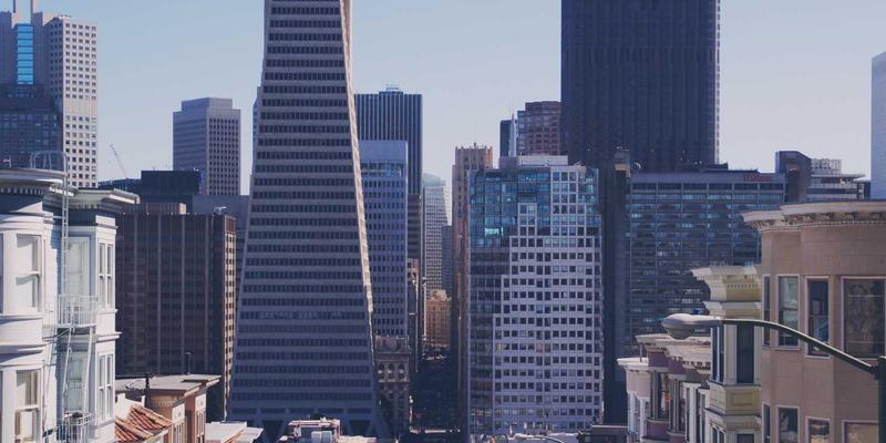 摩洛哥玫瑰谷深度游：五月玫瑰节、撒哈拉沙漠与北非风情的完美邂逅