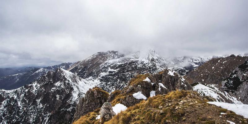 摩洛哥瓦尔扎扎特影视城探秘：从《角斗士》到《权力游戏》的北非风情取景地